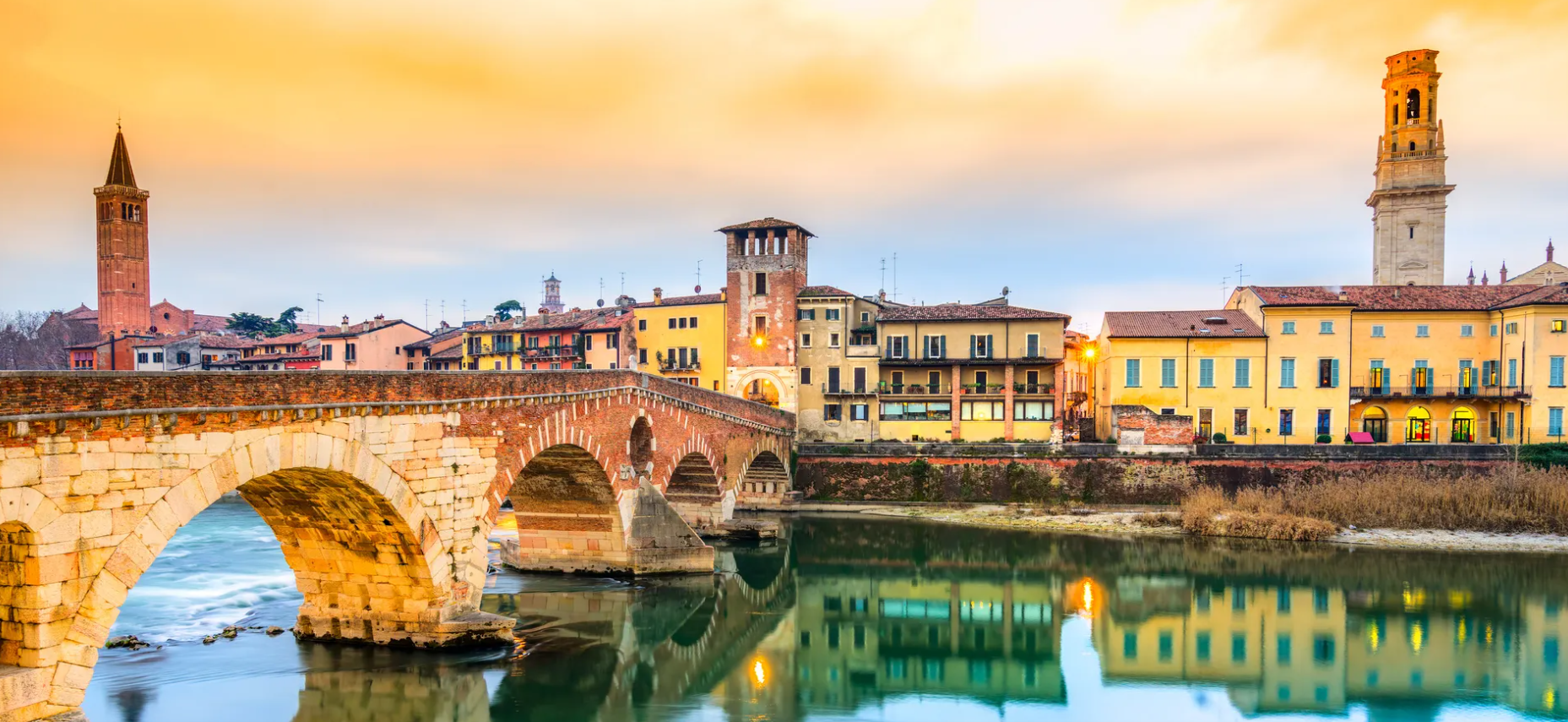 Verona und die Etsch bei Sonnenuntergang